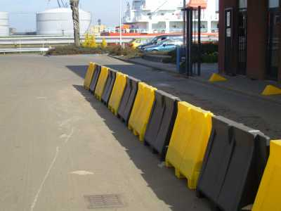 Kunststof barriers geel/zwart