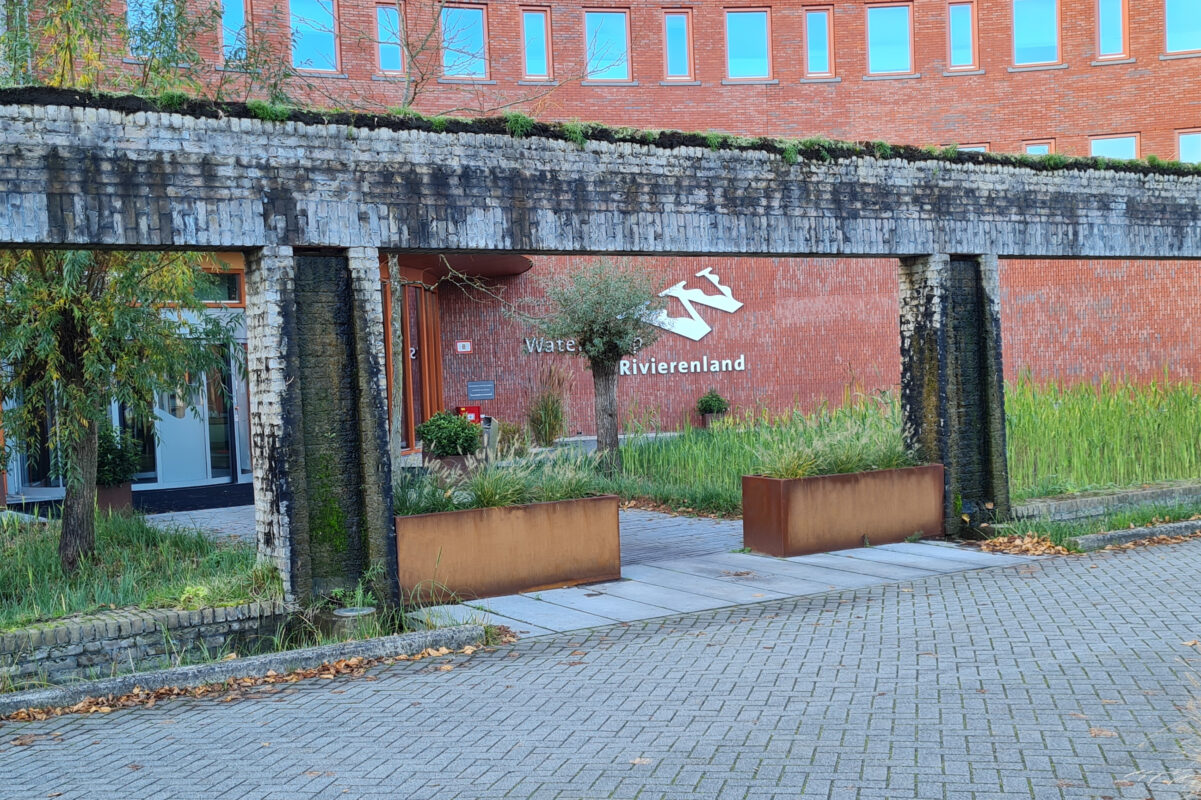 Bloembakken cortenstaal